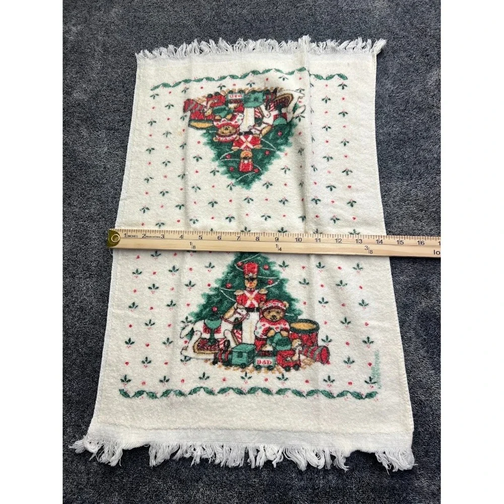 Vintage B&D Christmas Hand Towels Set of 2 Nutcracker Bells Candy Cane Fringe
